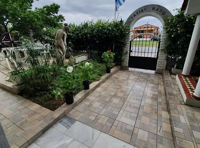 Alexias Paralia Dionysiou