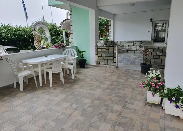 Alexias * Paralia Dionysiou