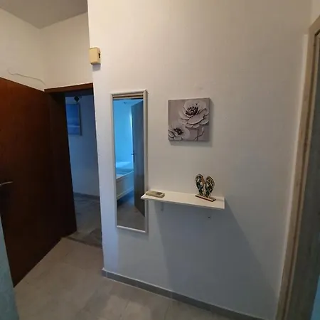 Alexias *