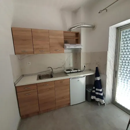 Apartment Alexias Paralia Dionysiou