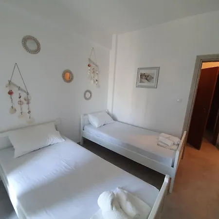 Alexias Paralia Dionysiou