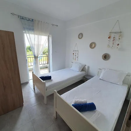 Apartment Alexias Paralia Dionysiou